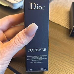 Dior Forever Foundation - 30ml 5W warm